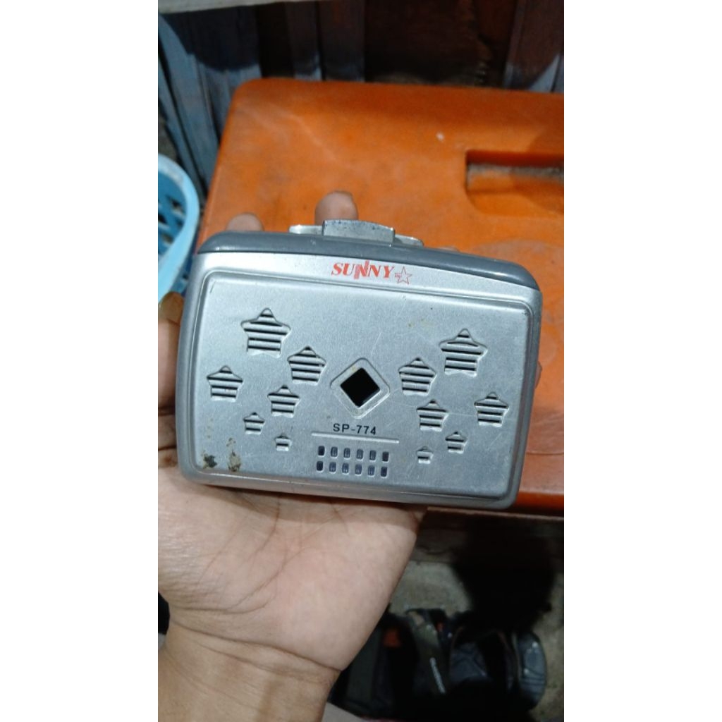 walkman sunny 55rb jadul antik kuno lawas vintage display anggap mati