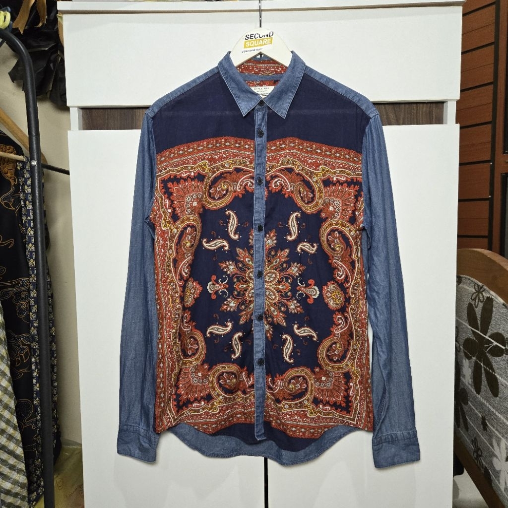 Zara Man Denim Couture Paisley Shirt - Kemeja Lebaran Mewah