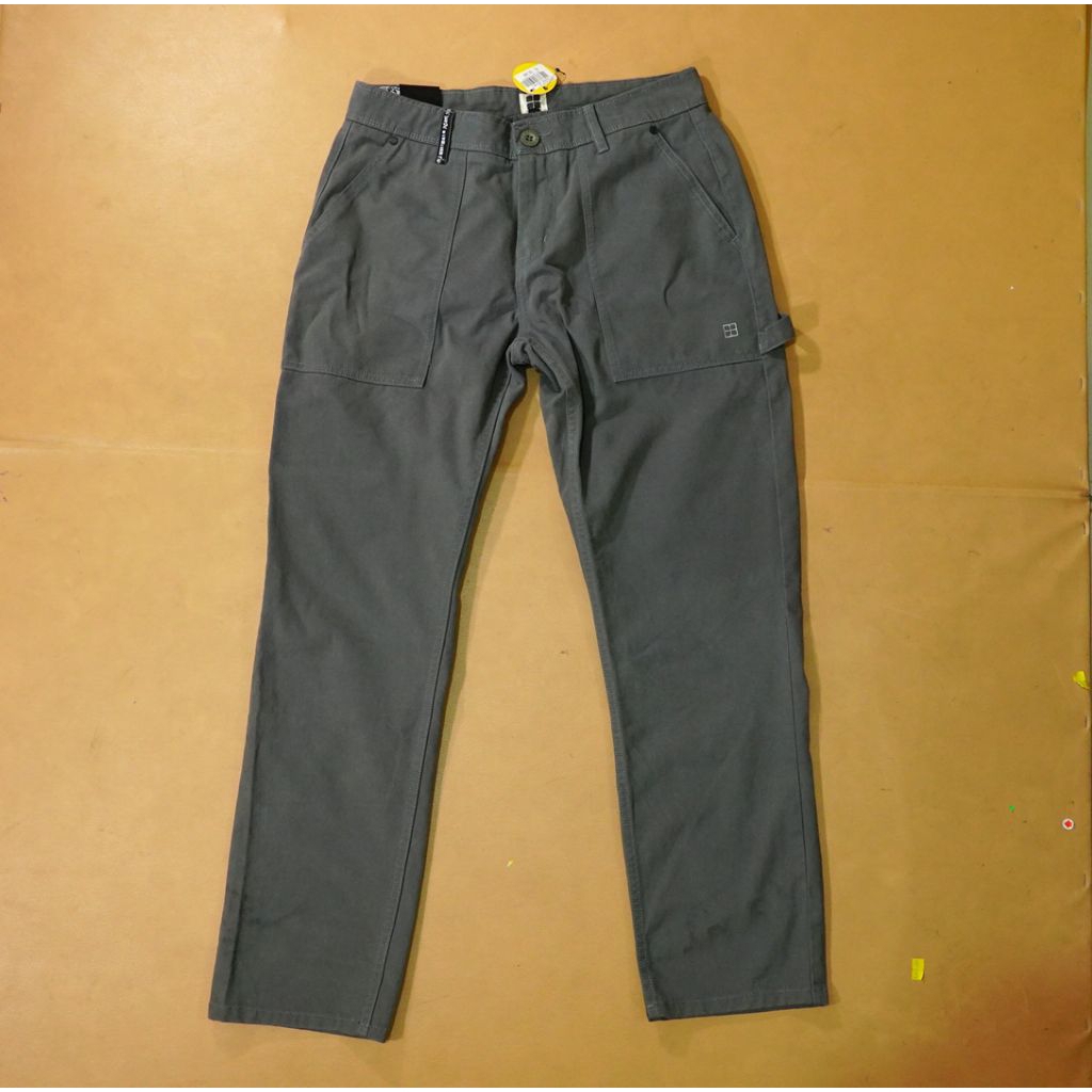 CELANA CARGO INSIGHT BLK 100% ORIGINAL 30
