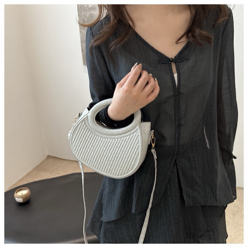 Tas Selempang & Handbag Wanita Glitter Mewah – Tas Pesta Model Half Moon Shimmering Elegan