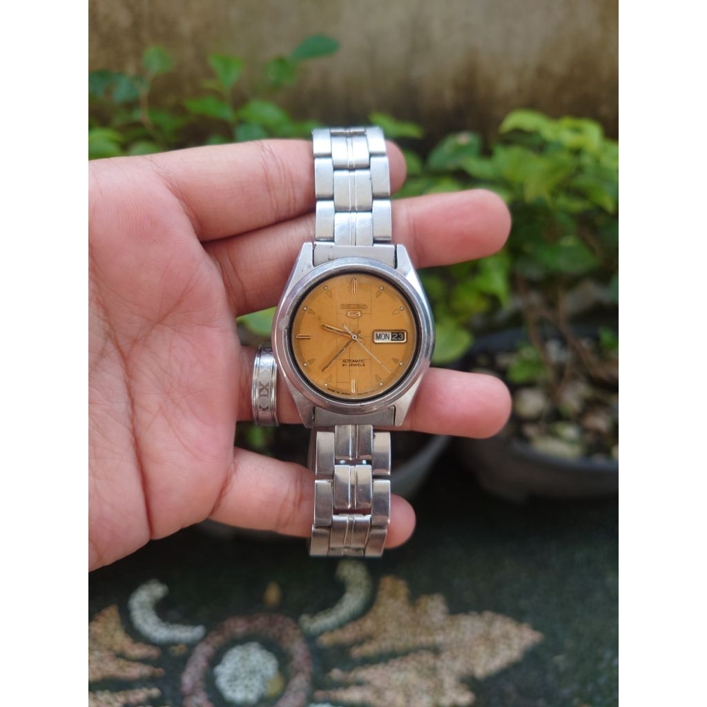 Seiko automatic dress watch