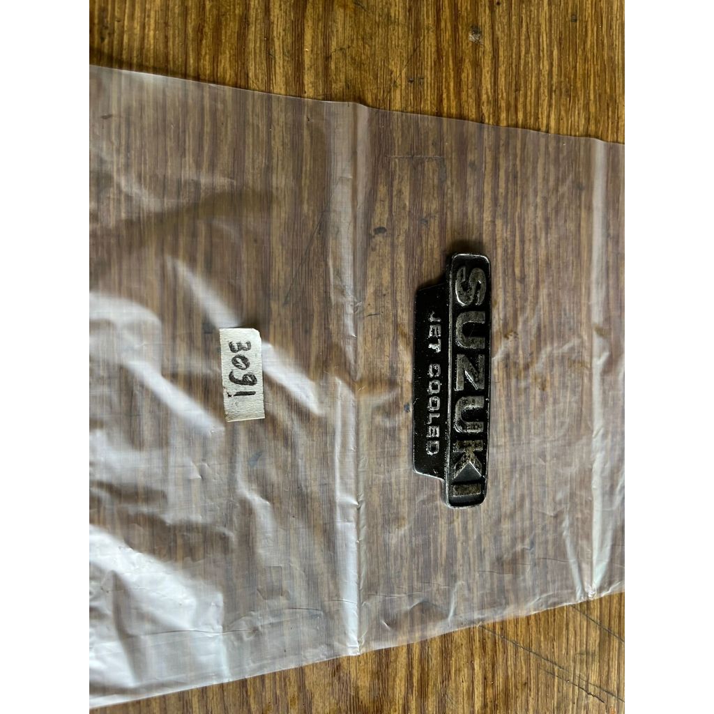 emblem logo sayap suzuki RC100 RC 100 dan RC80 RC 80 original / 3091