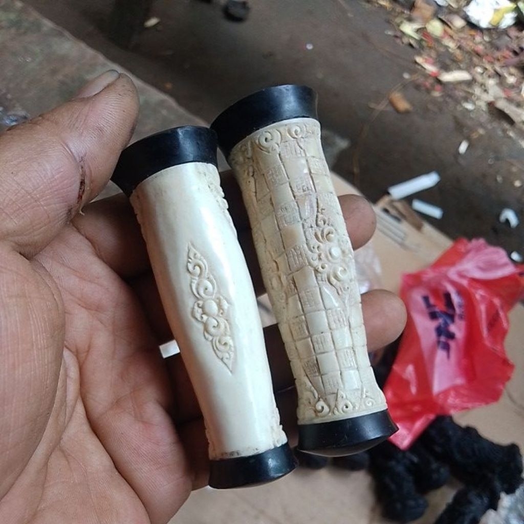 handle keris bali cenangan bahan tulang -+ 9cm..