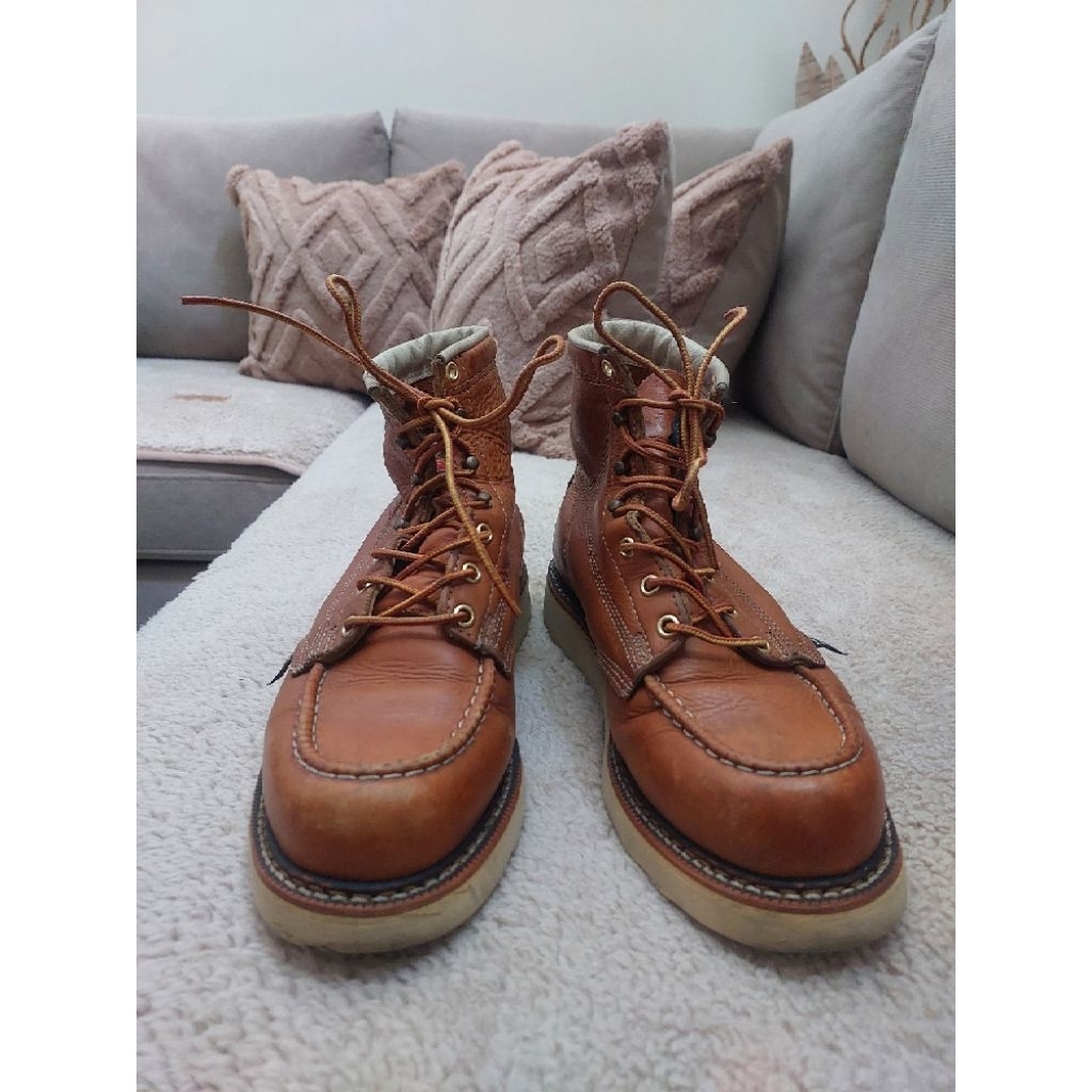 Sepatu Second Thorogood