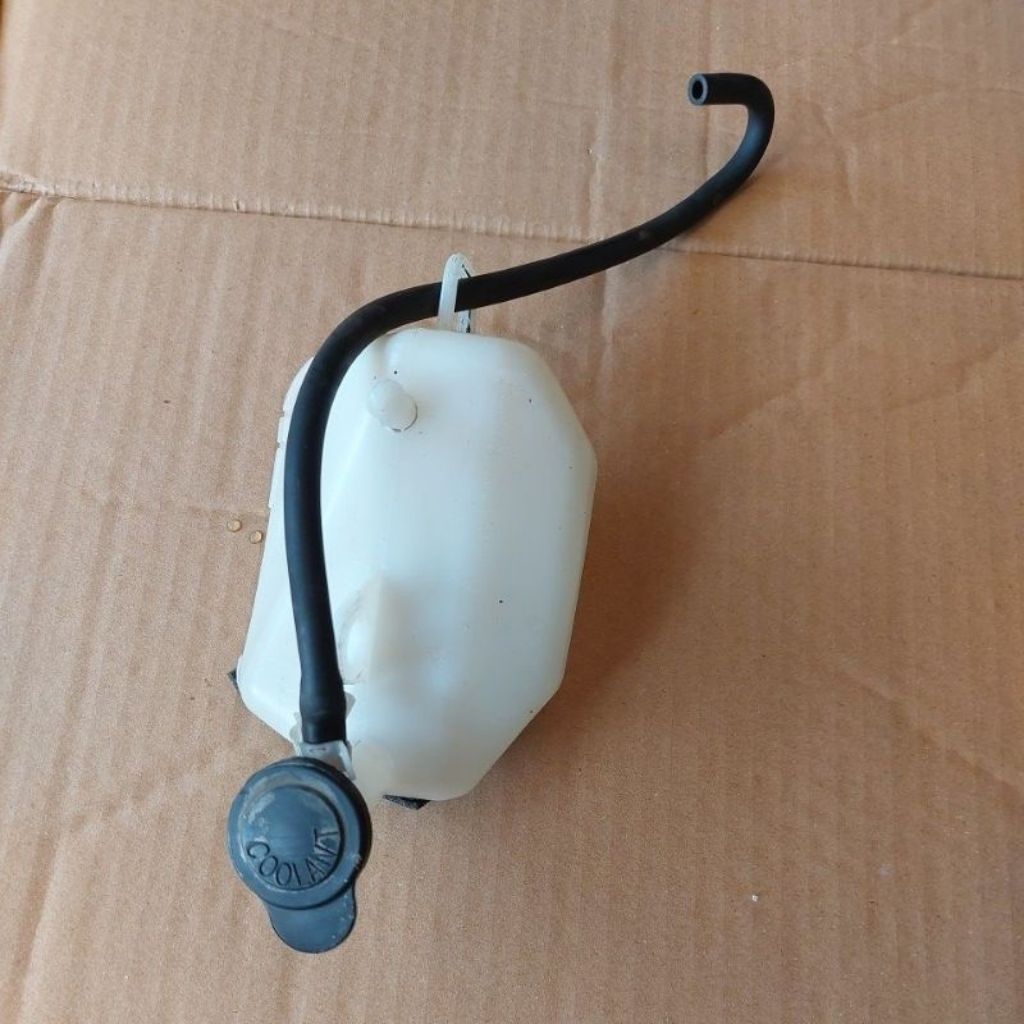 Kompan wadah air Radiator Yamaha Lexi.Aerox original copotan