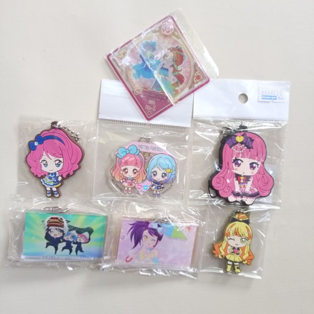 (UPDATE 2) Official merch Aikatsu Himitsu no Aipri Pripara keychain card rubber akrilik