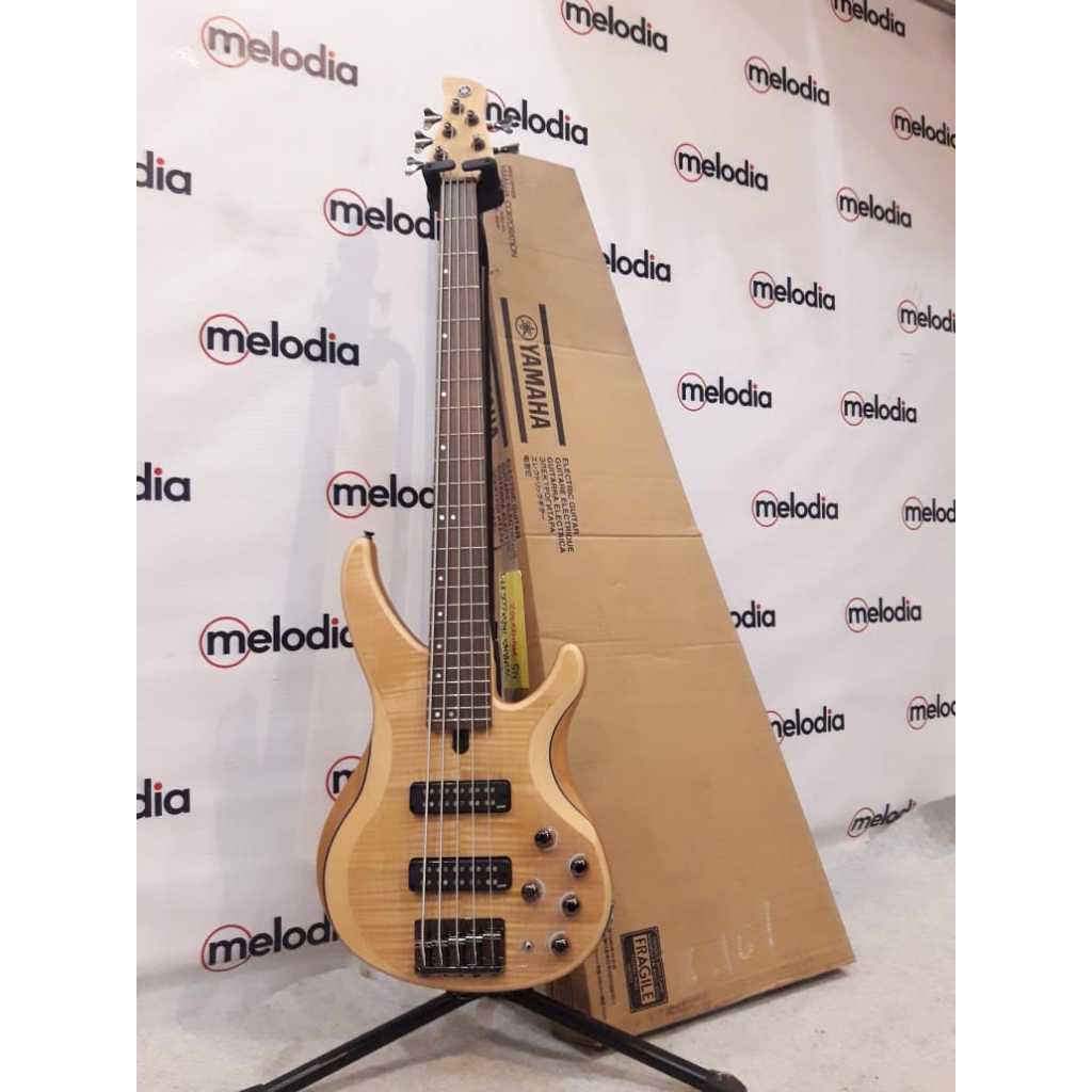 Yamaha TRBX605FM, 5-string Electric Bass in Flamed Maple Top