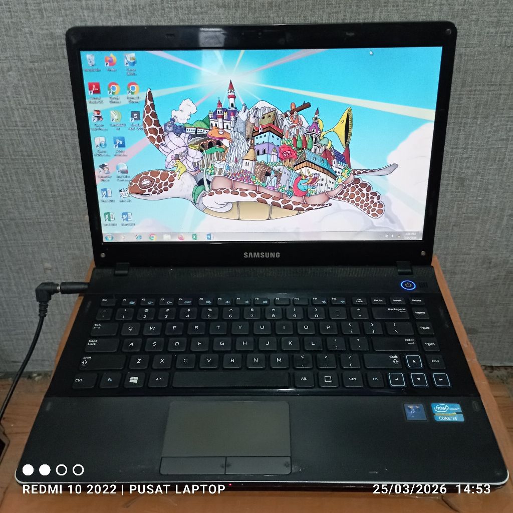 Laptop SAMSUNG 300E windows 7 Prosesor intel Core i3 Ram2gb DDR3 Hrd500gb LCD14inch Mesin normal tes