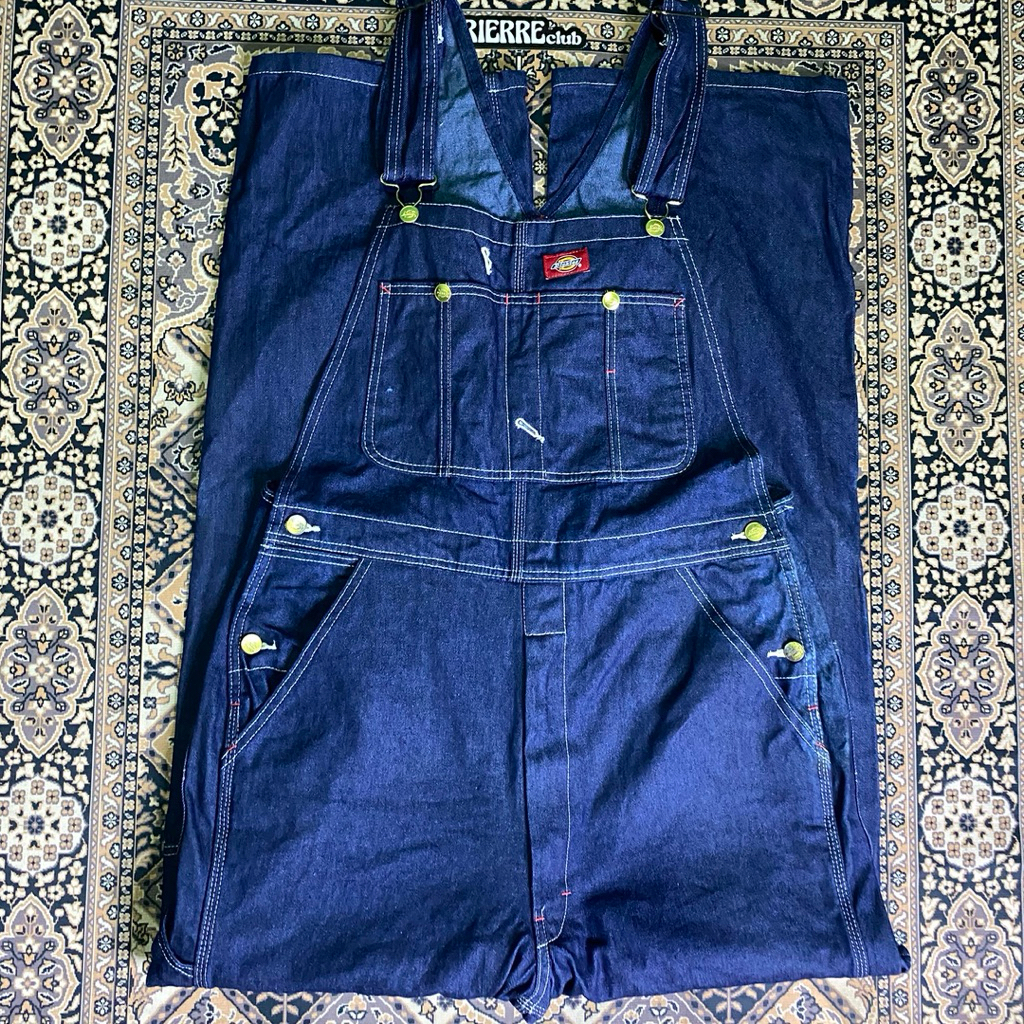 overall dickies with label