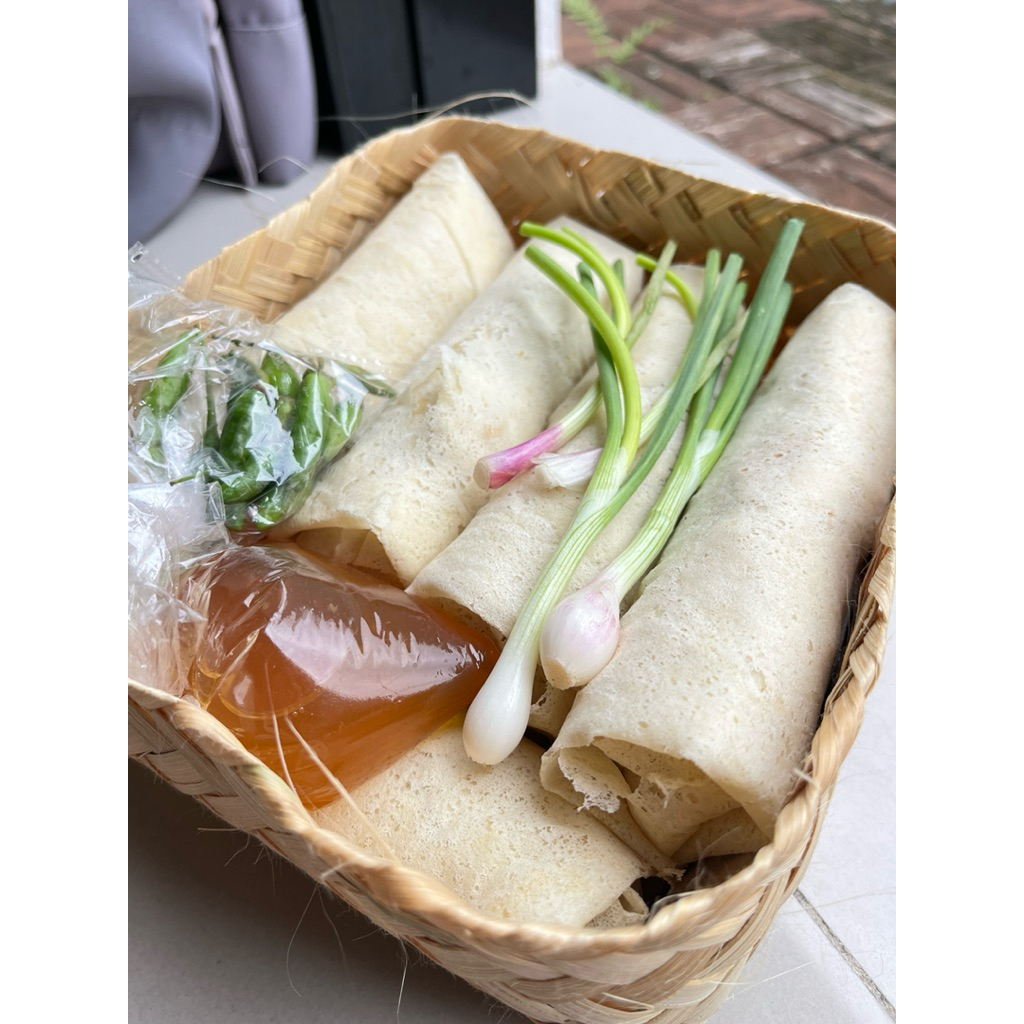 Lumpia Semarang fresh Super Jumbo - oleh oleh semarang