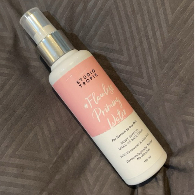 PRELOVED STUDIO TROPIK FLAWLESS PRIMING WATER