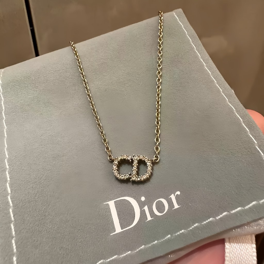 Kalung Wanita CD Emas - Berlian Kilau - Simpel & Serbaguna