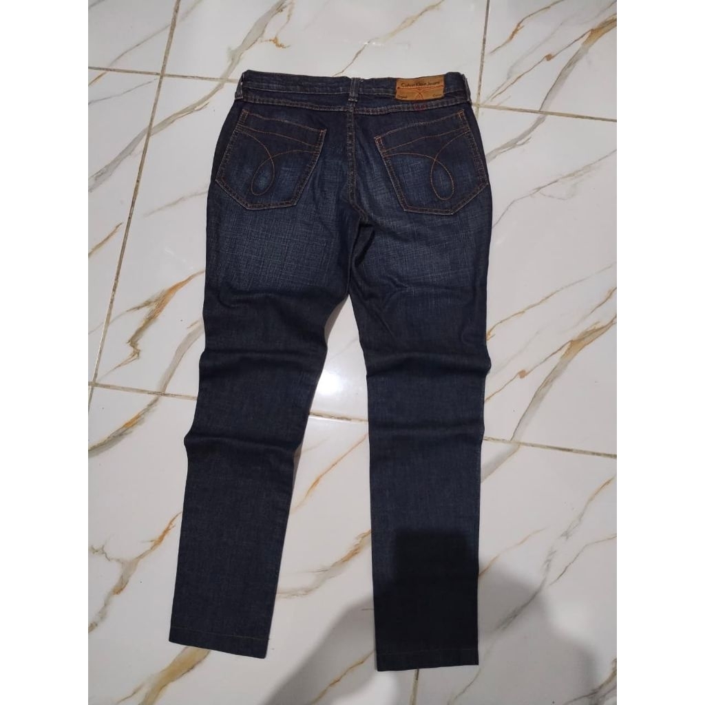 CELANA CALVIN KLEIN ORIGINAL