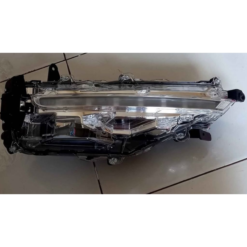 DRL LED TOYOTA FORTUNER TRD/GR 2022-2024 ORIGINAL