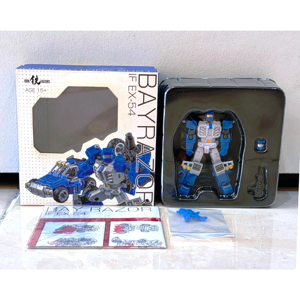 Iron Factory Transformers EX-54 Bayrazor (Beachcomber)