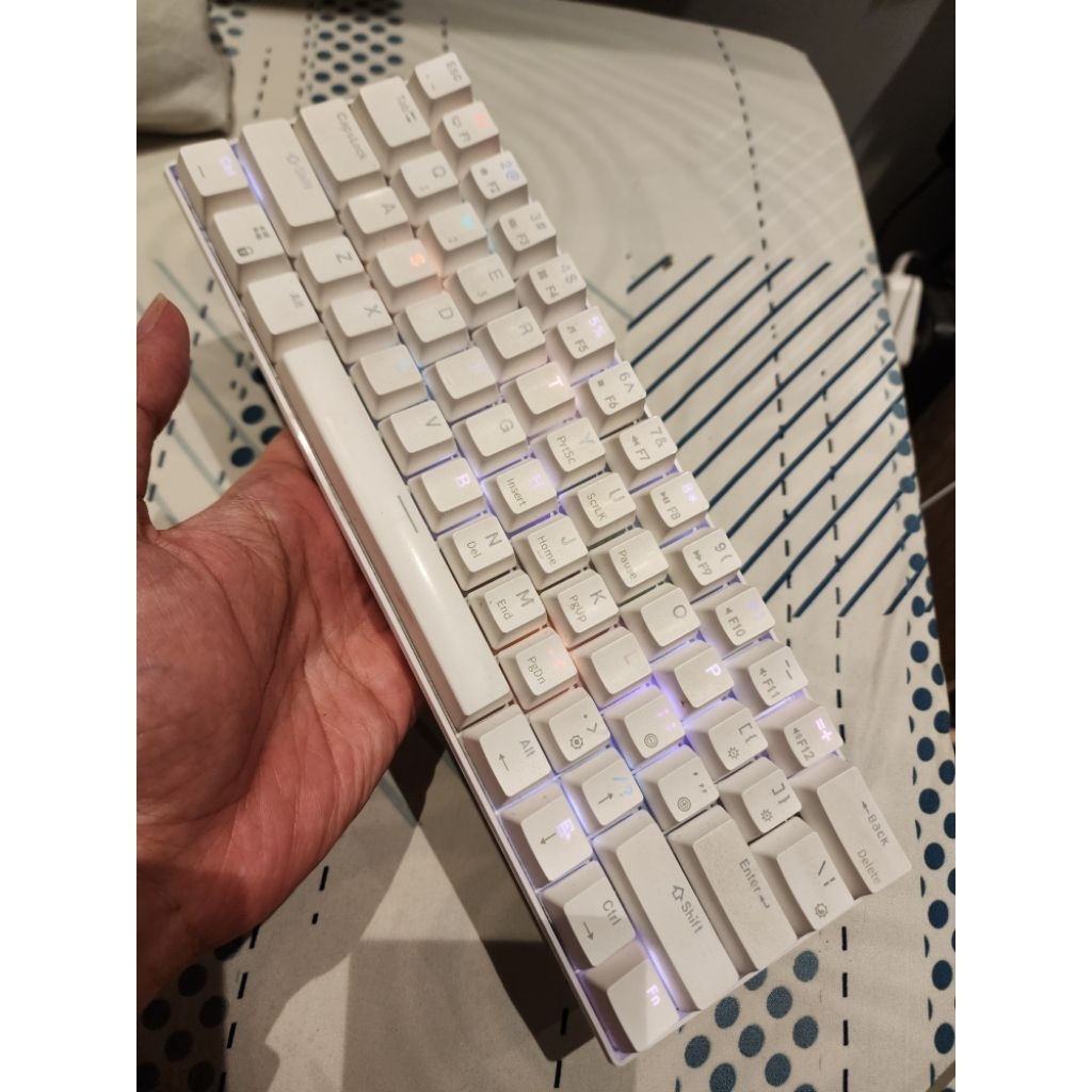 RK 61 MECHANICAL KEYBOARD