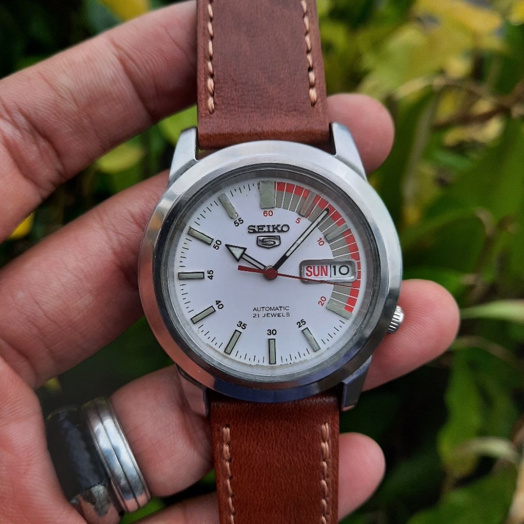 Seiko 5 Automatic SNKK25K1 Rally Merah Putih SNKK25 7S26-02W0