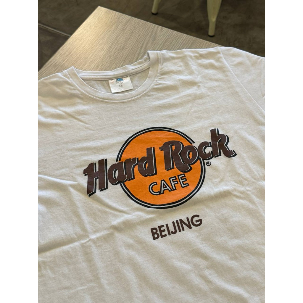 Preloved hard rock cafe shirt