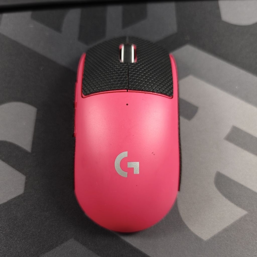 Logitech G Pro X Superlight 2 Wireless Gaming LIGHTSPEED Mouse Magenta Pink