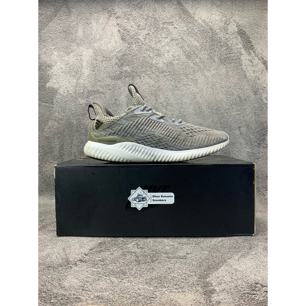 Sepatu Second  Adidas Alphabounce EM Gray  Size 40  Original Guarantee 100%