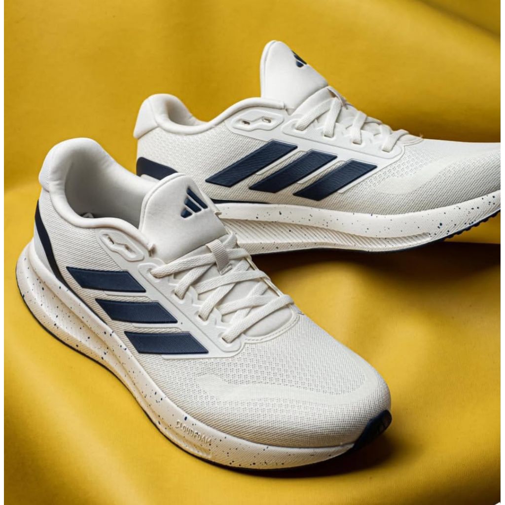 SEPATU RUNNING ADIDAS RUNFALCON 5