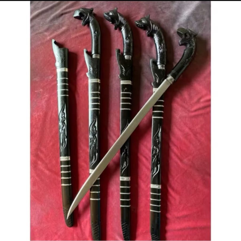 pusat 1615 GOLOK ANTIK MACAN MALA PANJANG