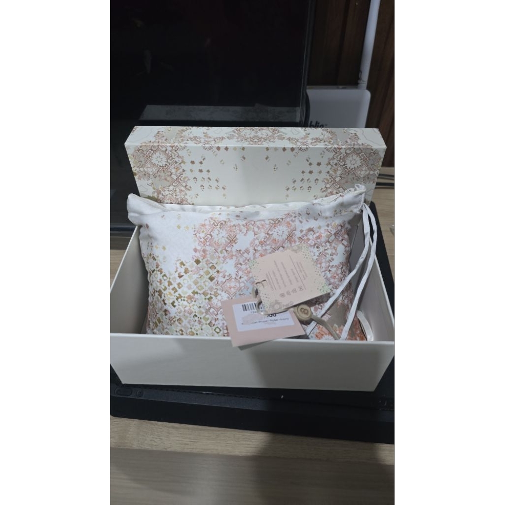 mukena button scarves