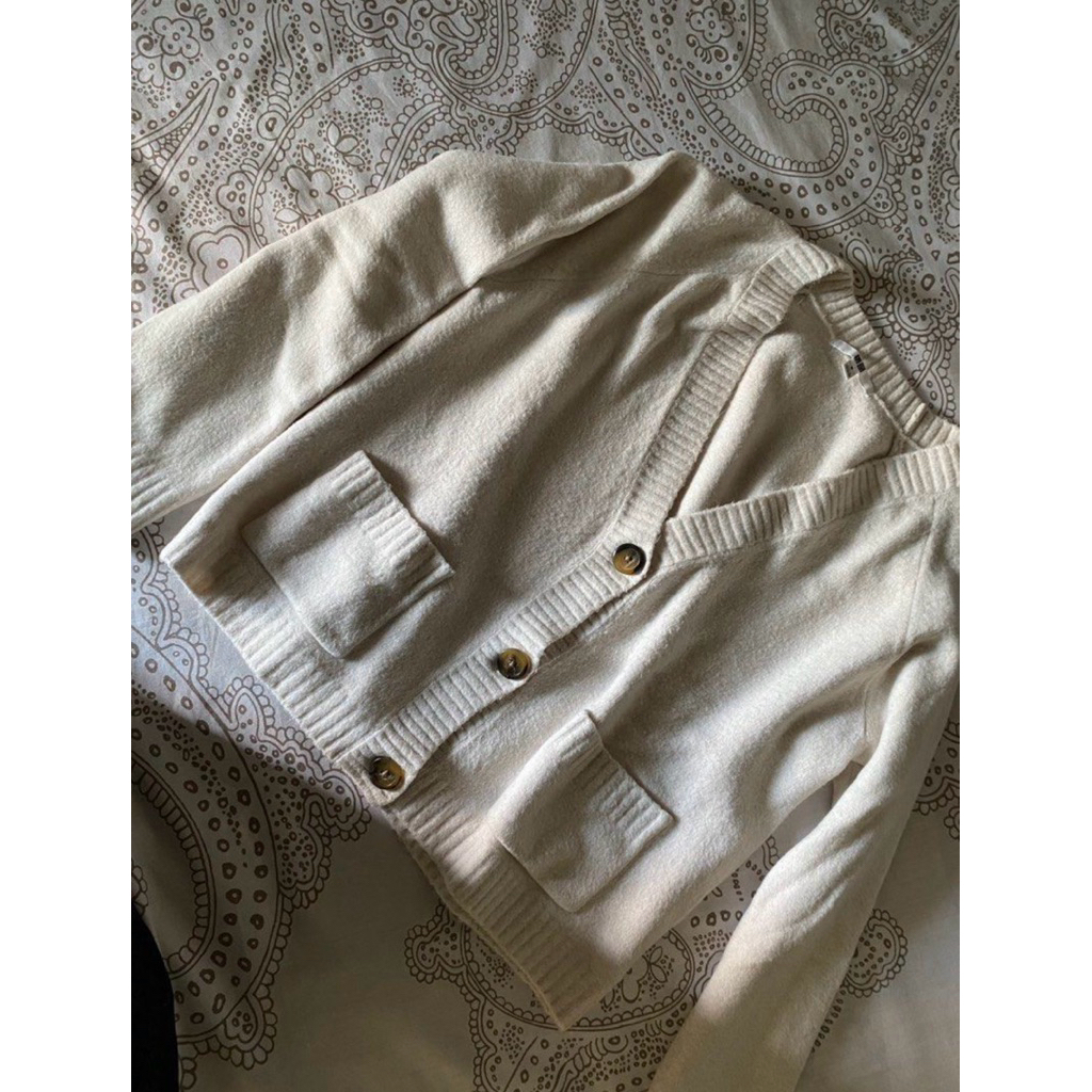 Uniqlo Cardigan PL