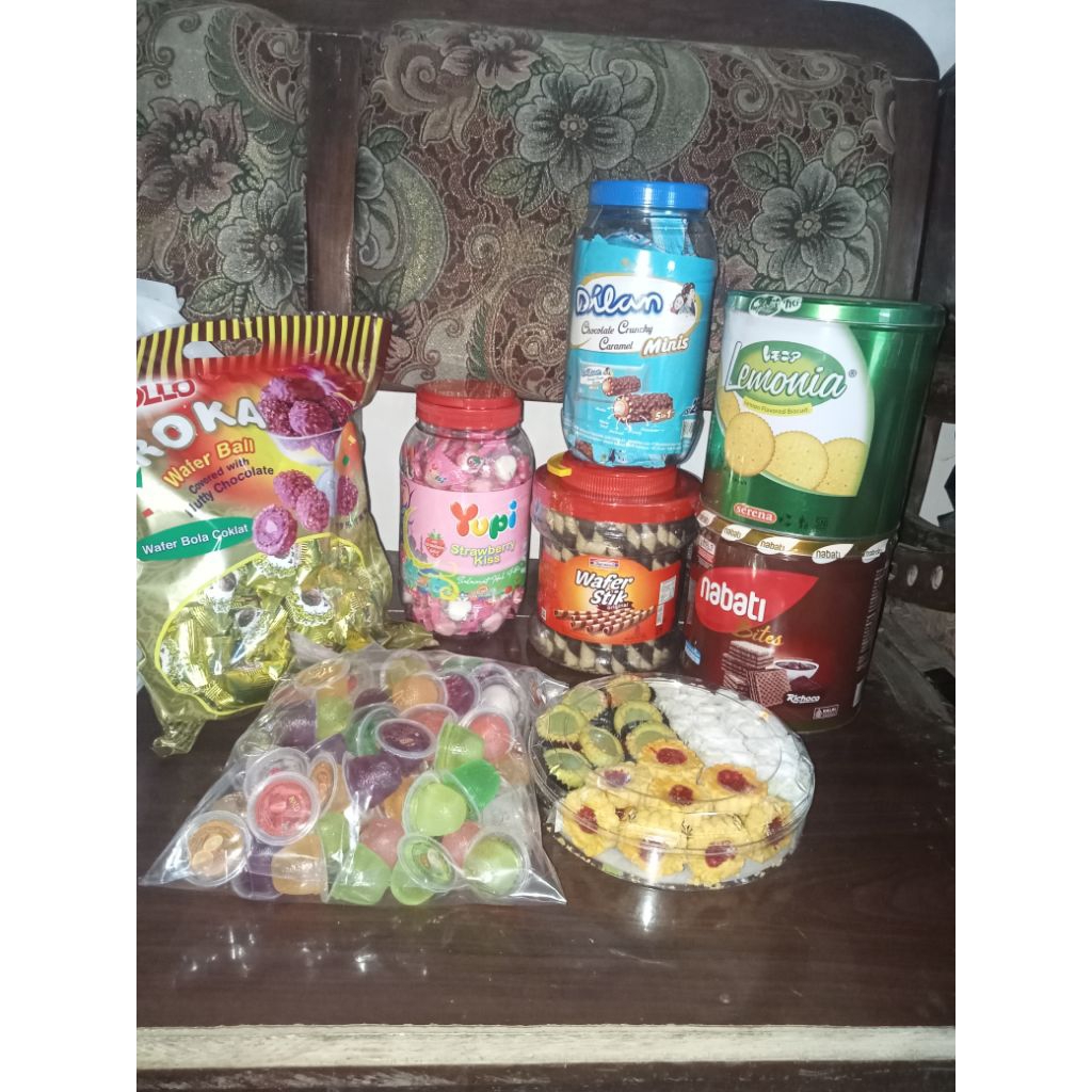 PAKET SNACK LEBARAN