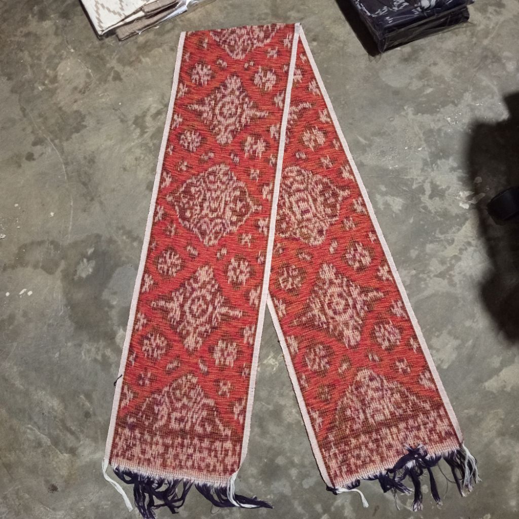 Selendang tenun gringsing bali viral terkini premium