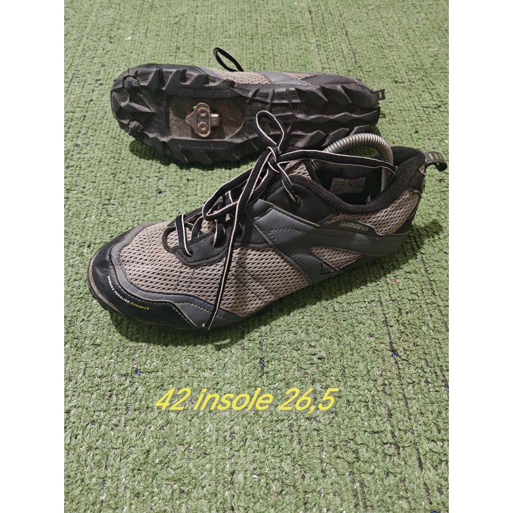 sepatu sepeda mtb s42 shimano