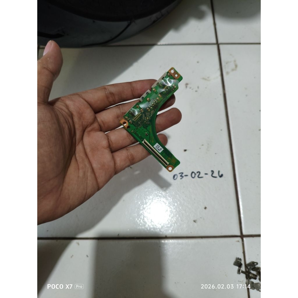 board usb laptop Toshiba r732 r732/f ori