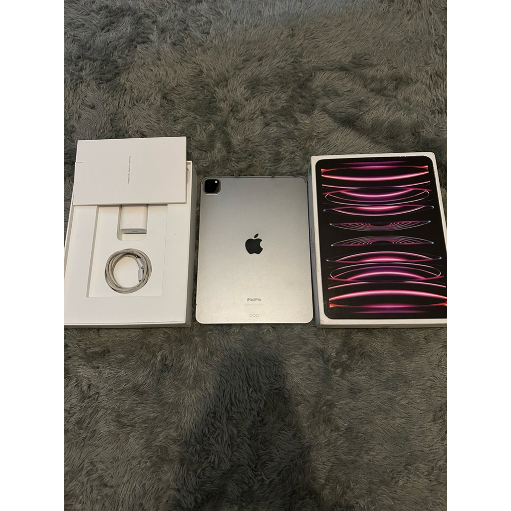 iPad Pro M2 128Gb Generasi 4 Second Fullset