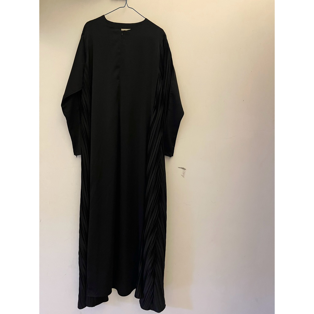 itsar syari - rawdah black - size m