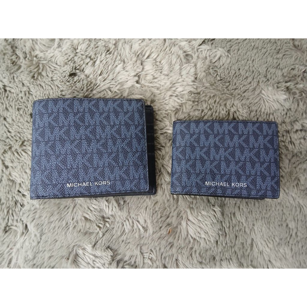 Dompet MK MONOGRAM NAVY WALLET WITH CARD HOLDER 100% ORIGINAL