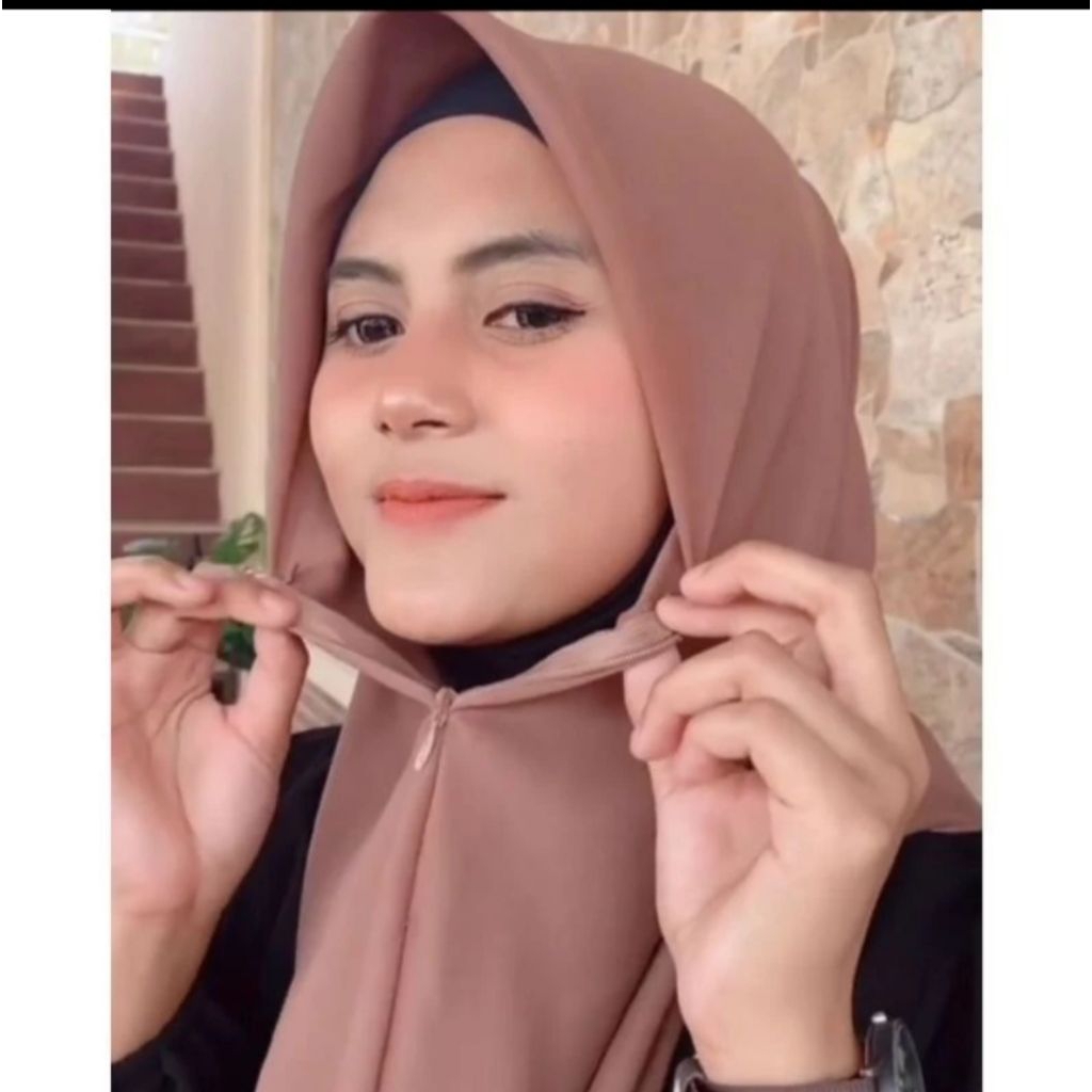 hijab segiempat/segitiga bella square resleting jepang/hijab instan/hijab kekinian/hijab simple