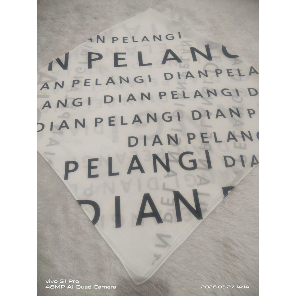 Dian pelangi studio scarf preloved