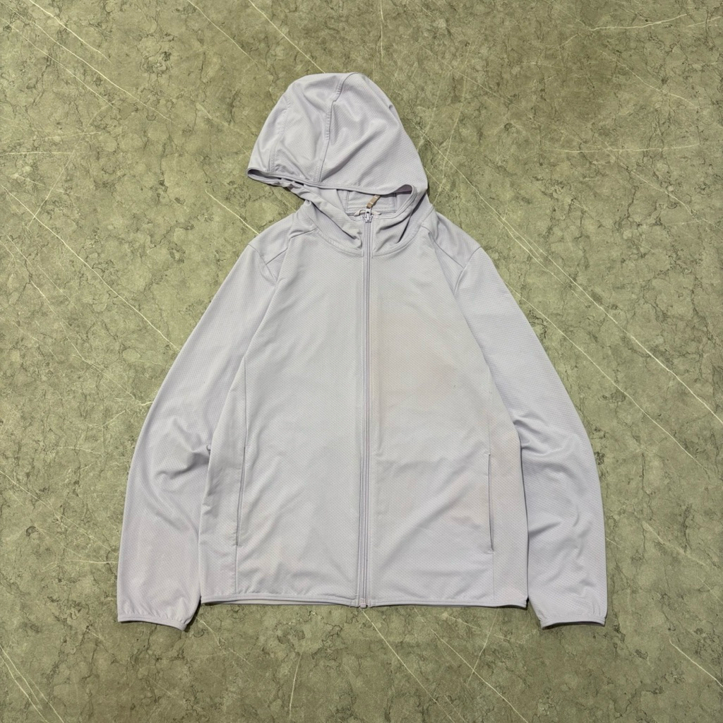 uniqlo airism jacket size S