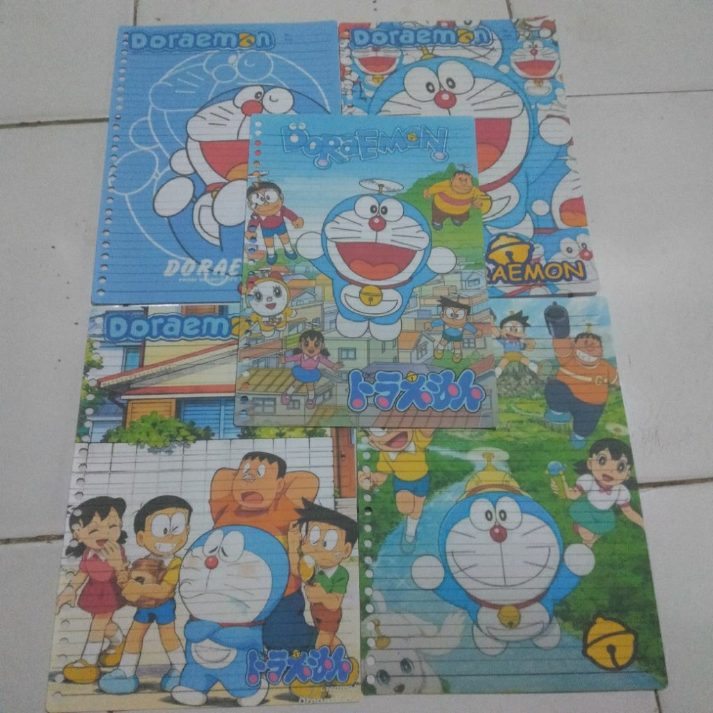 kertas file / binder jadul doraemon