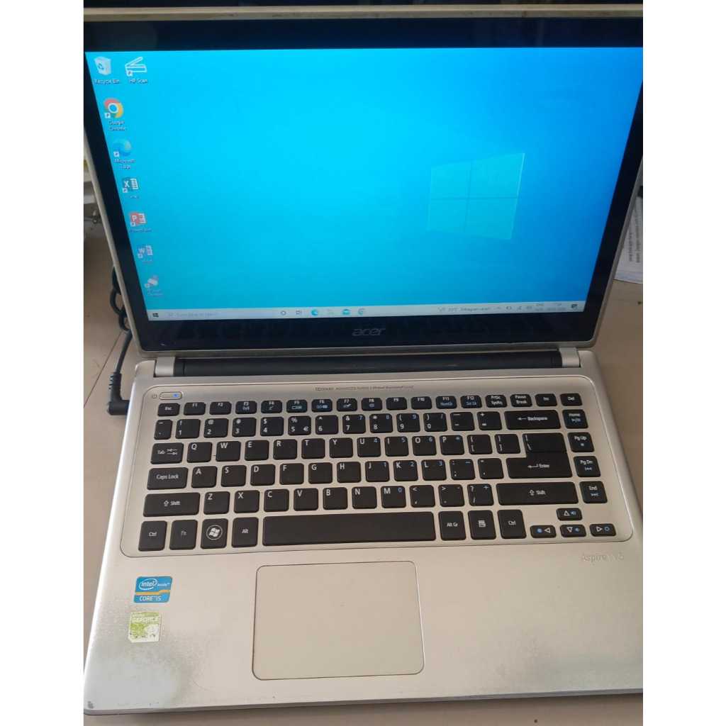 laptop acer aspire v5 bekas (barang 1)