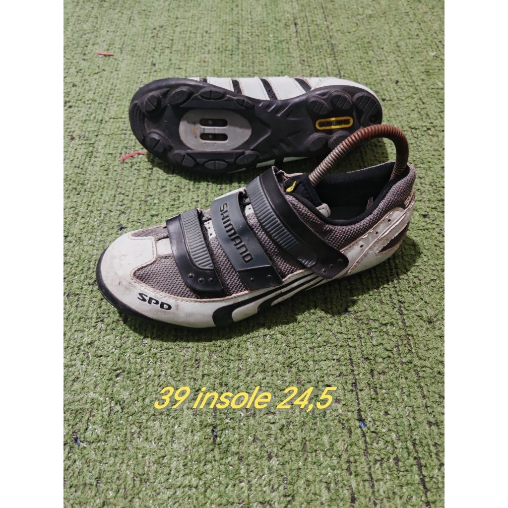 sepatu sepeda mtb s39 shimano