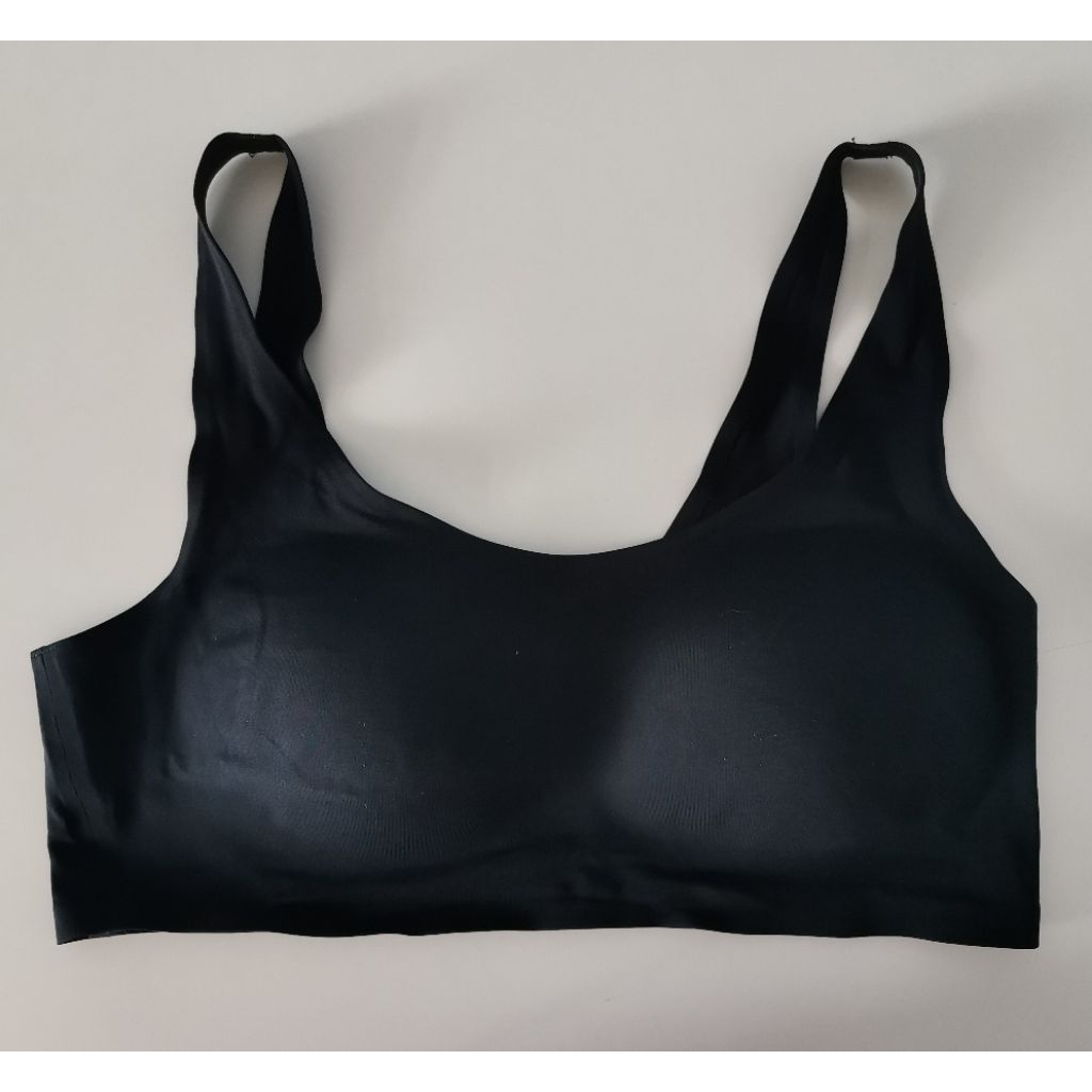 Bra UNIQLO AIRism Warna Hitam Ukuran S