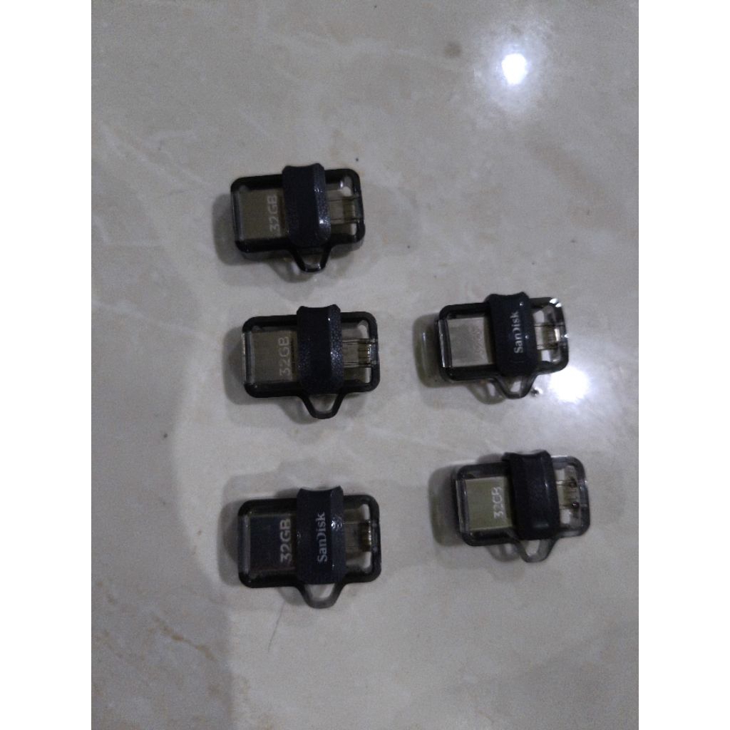 Sandisk Ori Official Store 32 GB otg micro