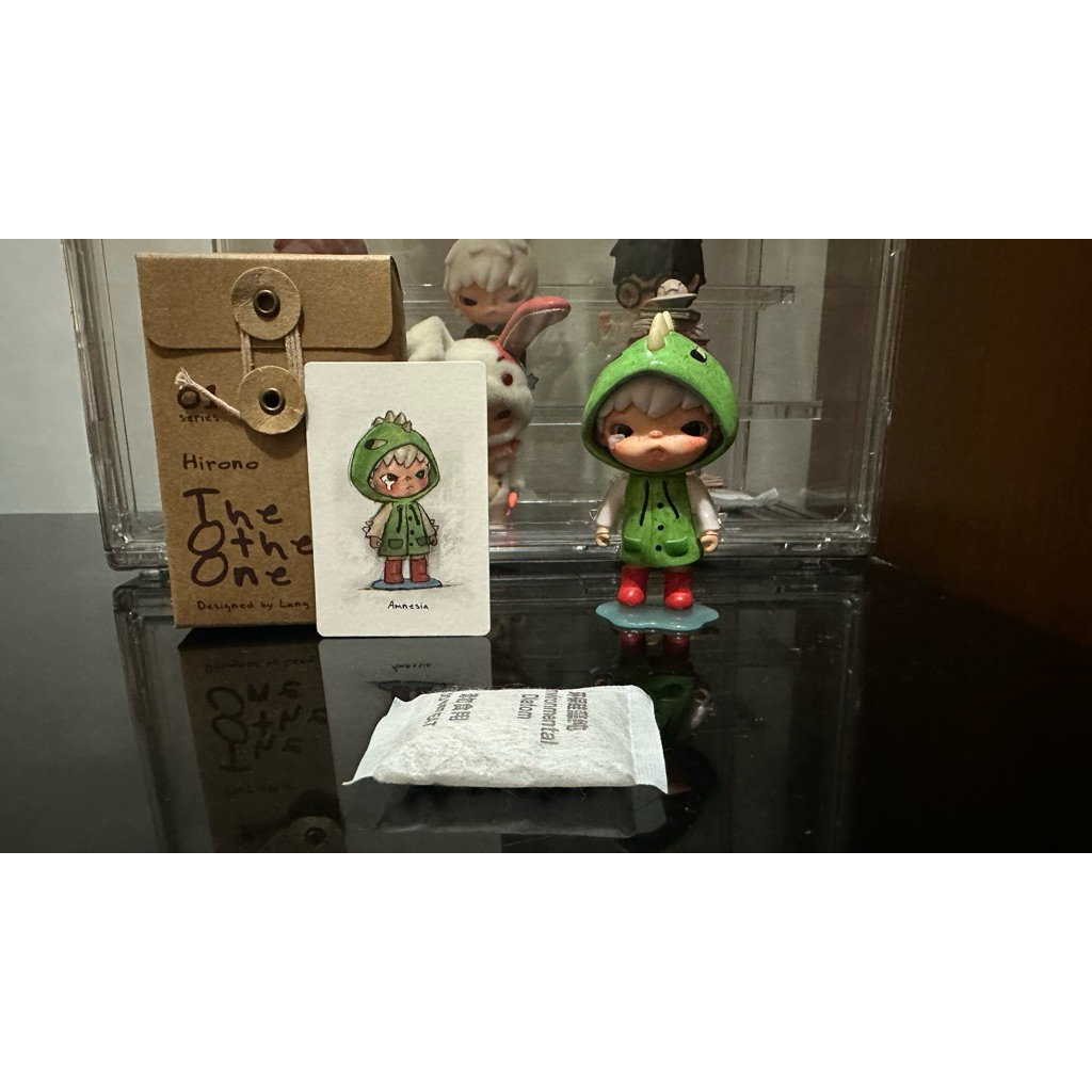 (200k) Hirono Amnesia Box and Card Good Condition