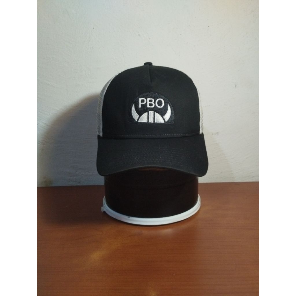 Topi Trucker New Era PBO