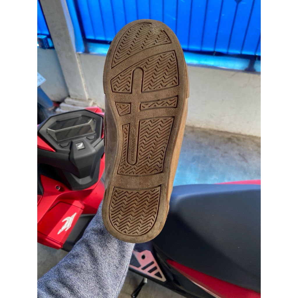 sepatu second patrobas sz 40-41