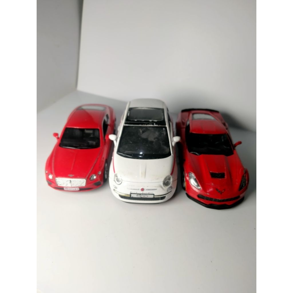 Diecast Rmz City 1/32 Loose Second