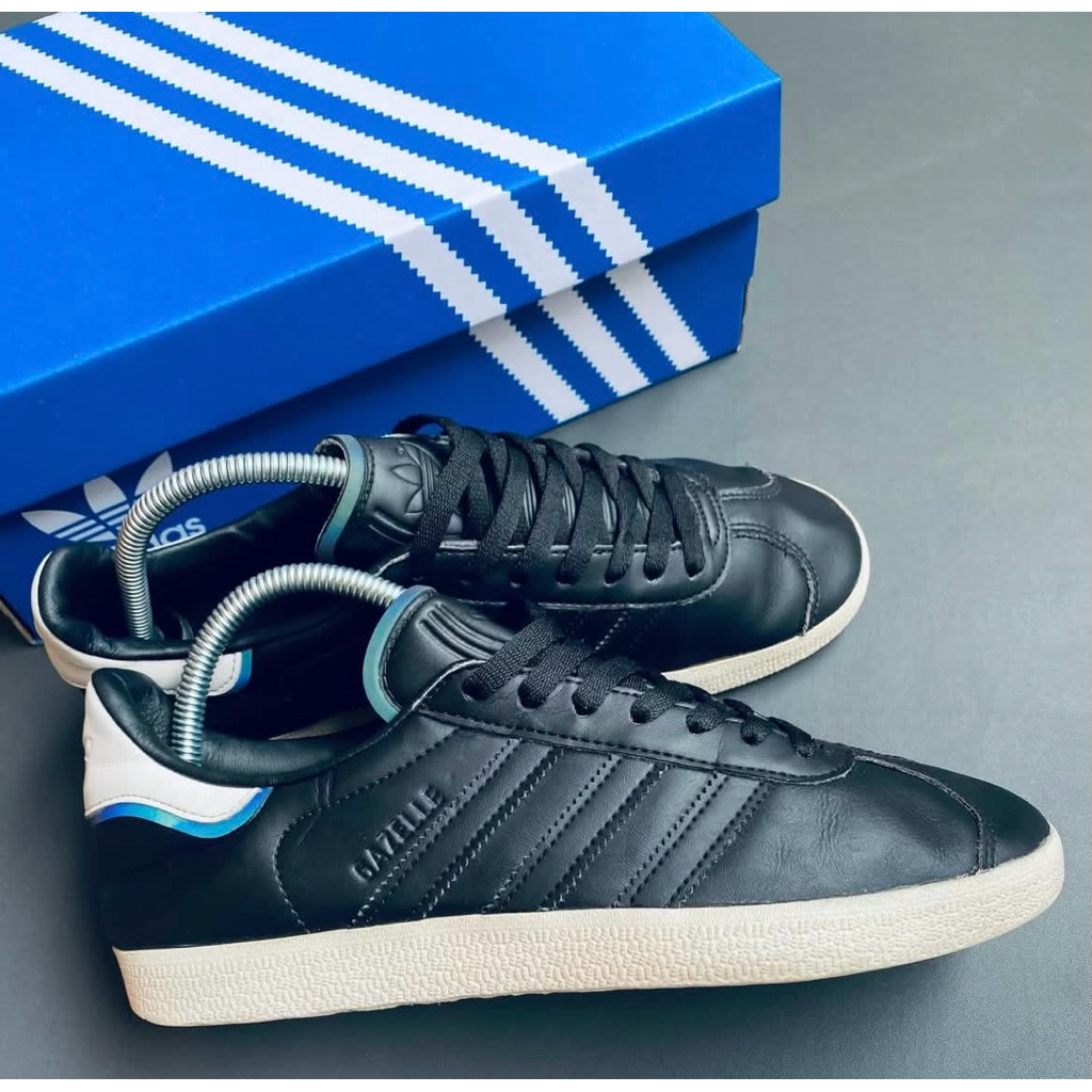 Adidas gazelle II