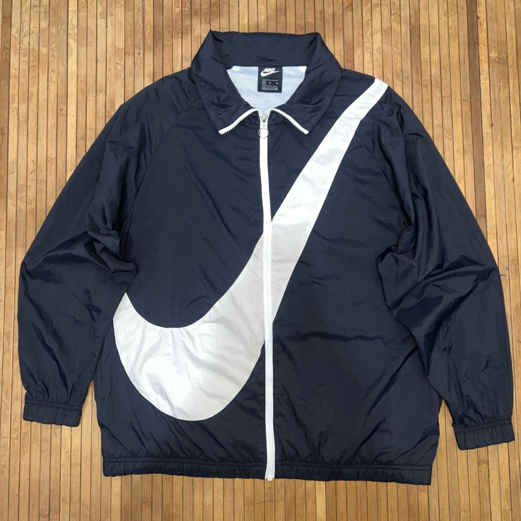 NIKE SPORTWEAR WOVEN SWOOSH TRACKTOP JACKET