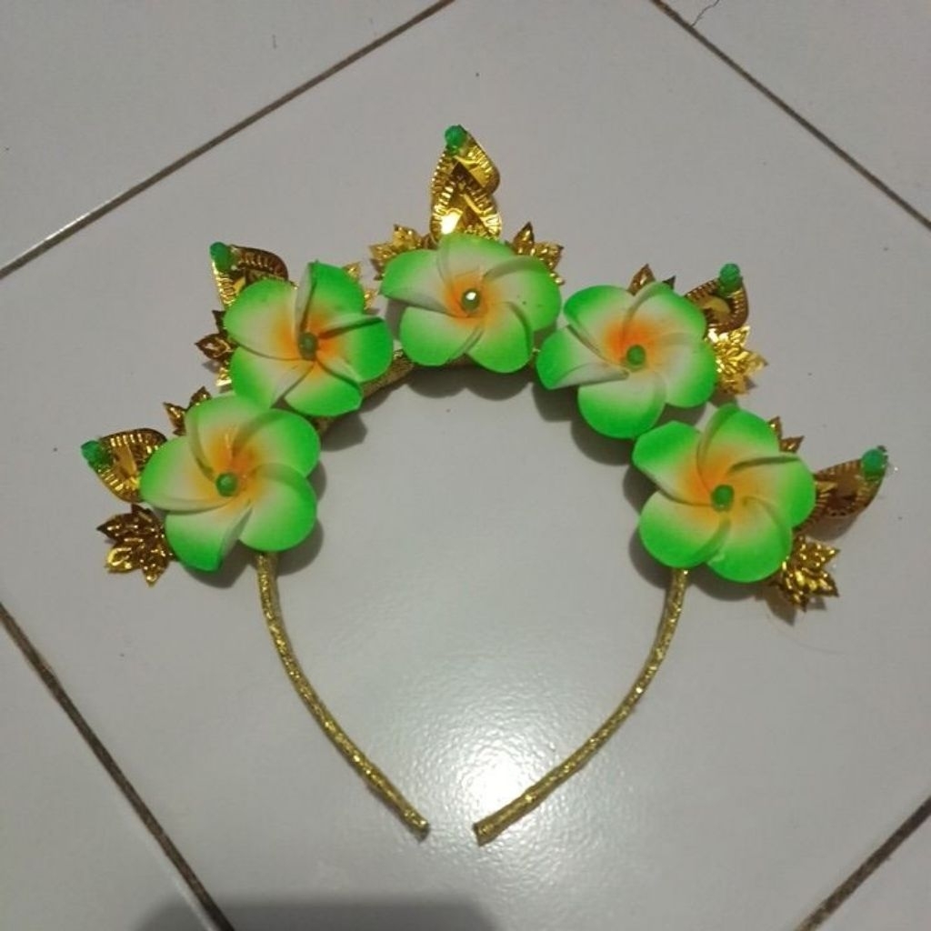 Bando kamboja hijau daun emas